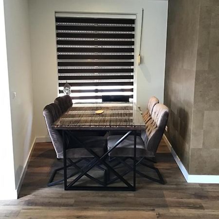 Chic Appartement In 萨斯范亨特 外观 照片